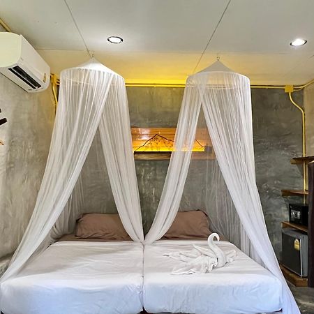 Hotel Sunshine On The Rock Ko Kut Exterior foto