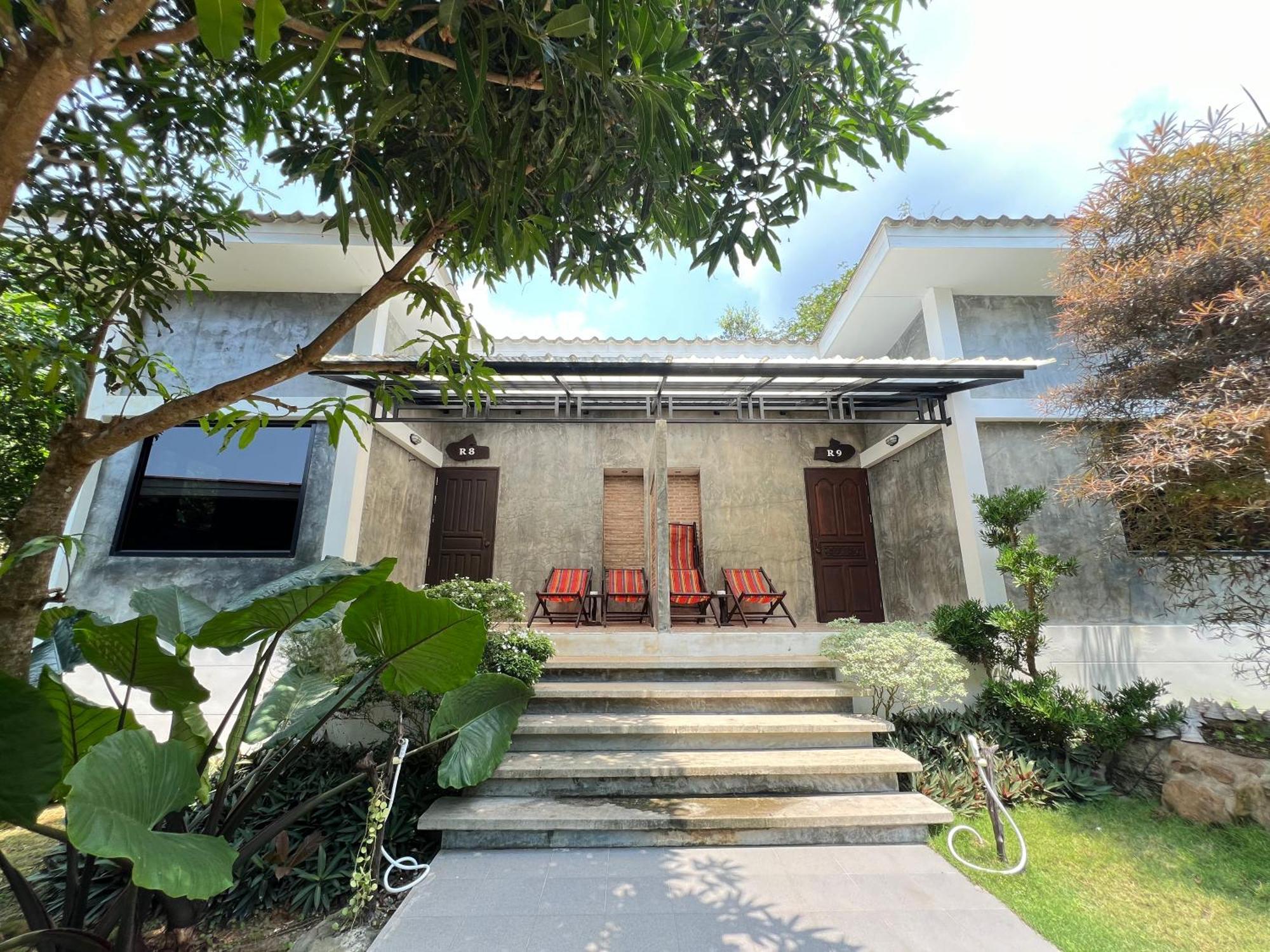 Hotel Sunshine On The Rock Ko Kut Exterior foto